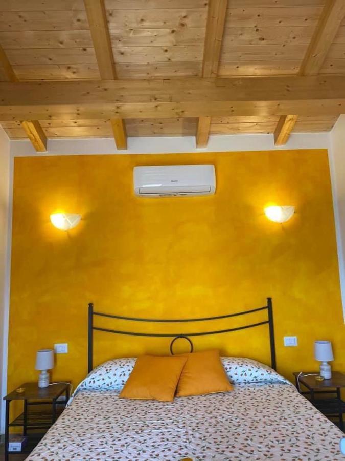 Il Melarancio Bed & Breakfast Pescia Romana Exterior photo