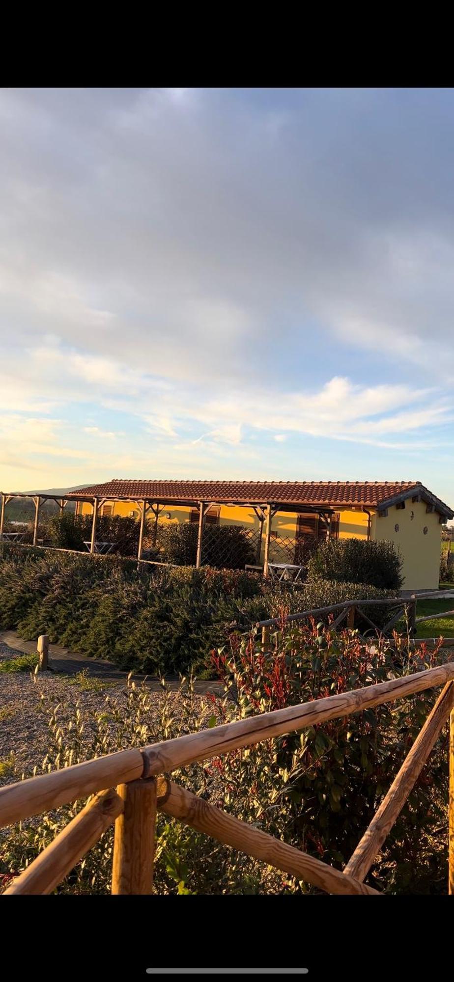Il Melarancio Bed & Breakfast Pescia Romana Exterior photo