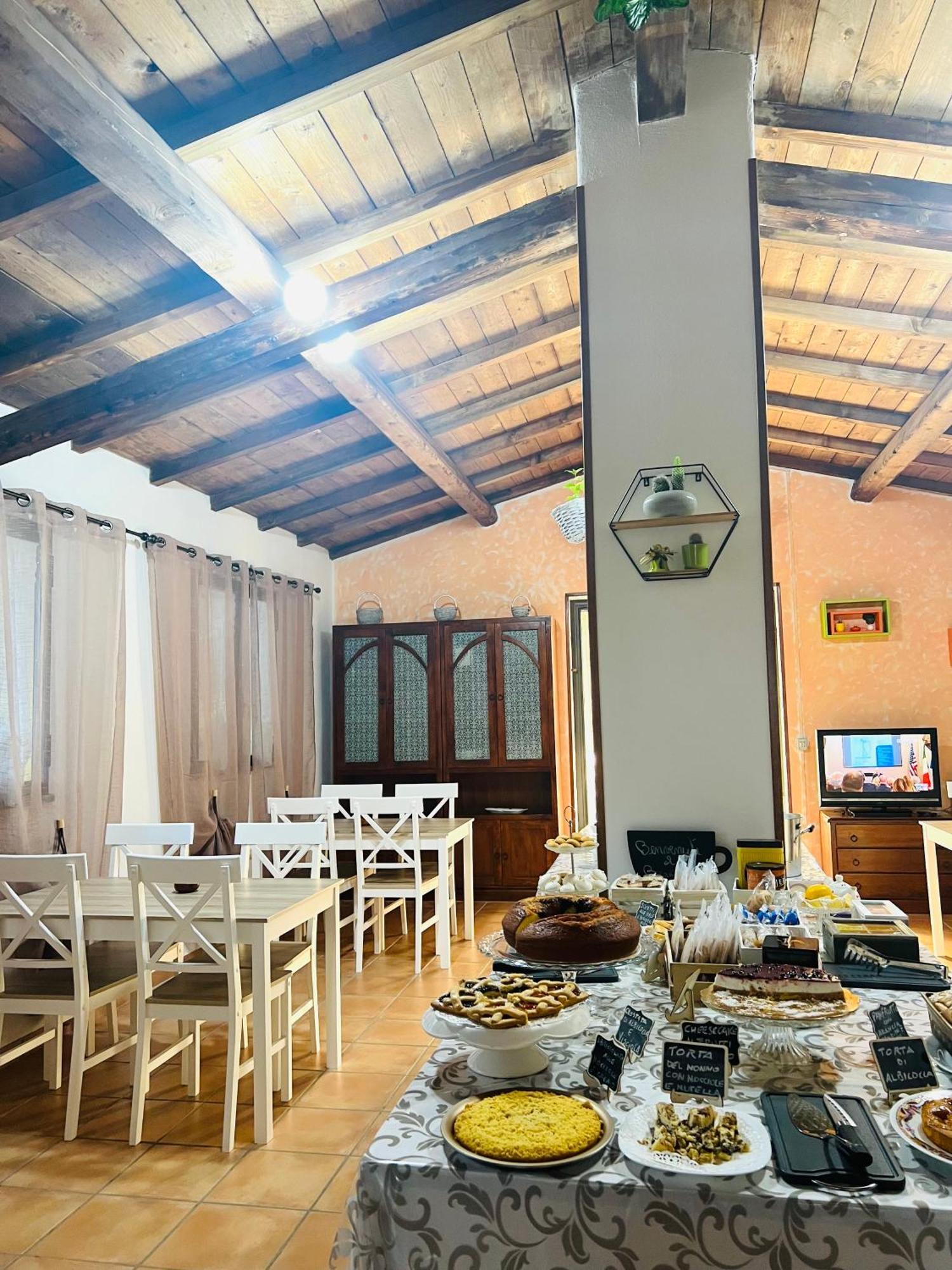 Il Melarancio Bed & Breakfast Pescia Romana Exterior photo